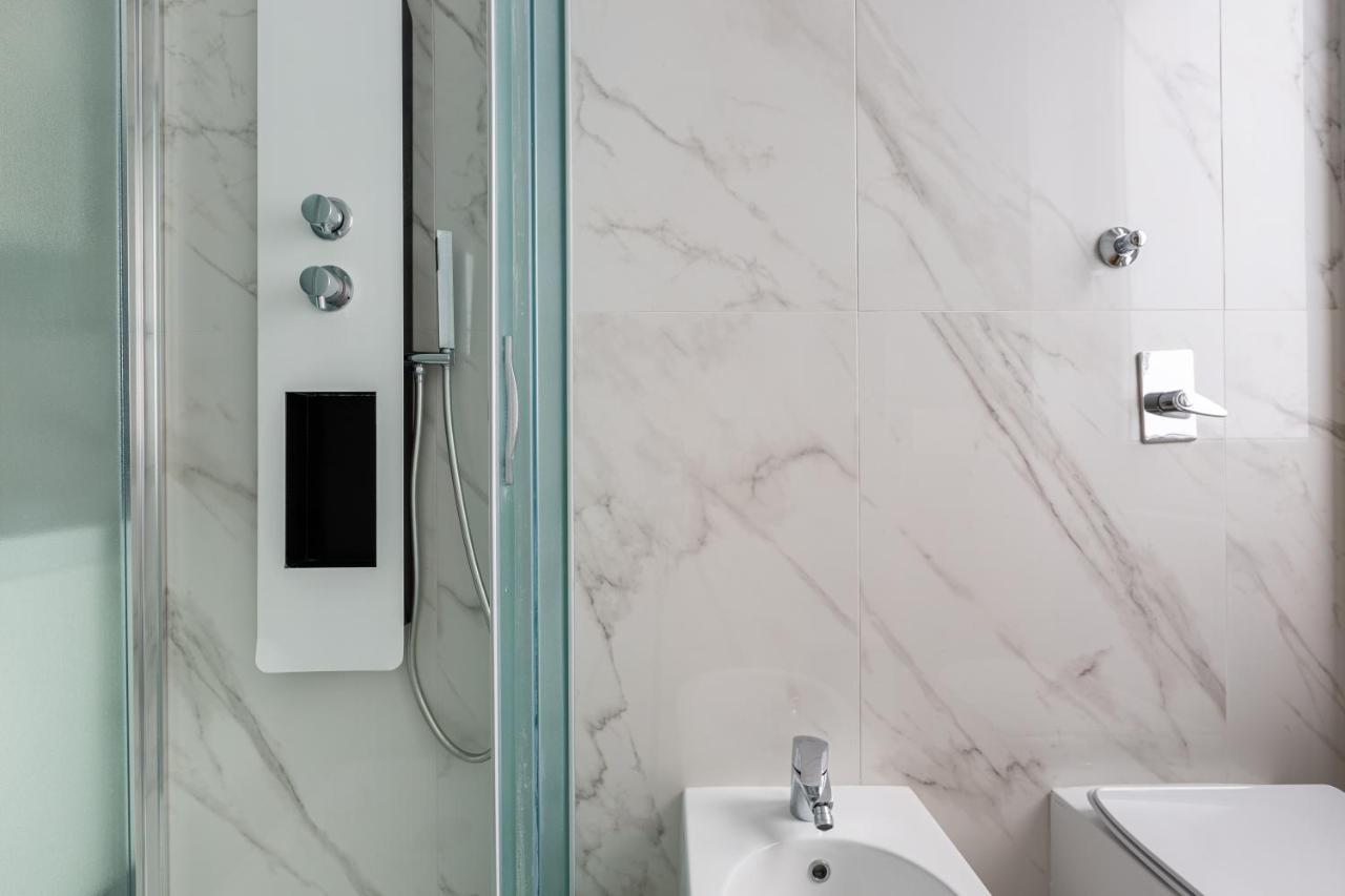 Bnbutler - Largo Promessi Sposi - Moderno E Confortevole Milan Exterior photo